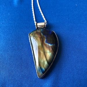 Fiery Labradorite Gemstone 925 Sterling Silver plated Necklace .